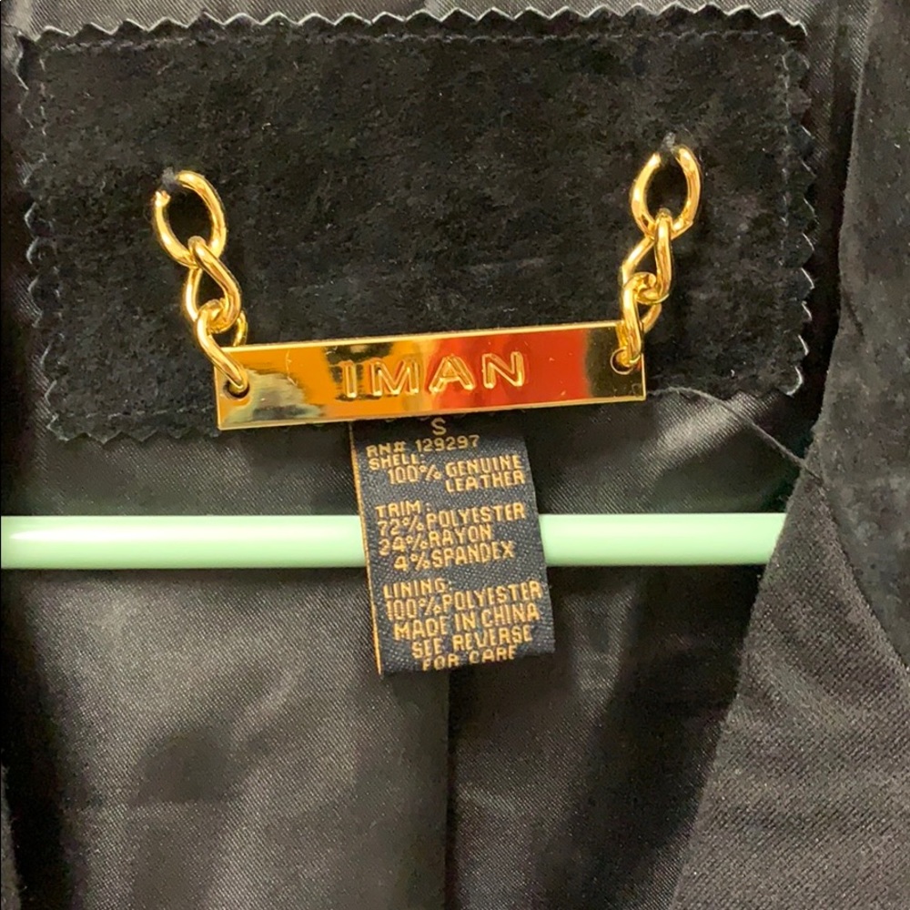 Black coat - Picture 2 of 4